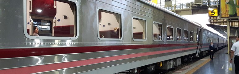 New Chinese-built train between Bangkok & Chiang Mai