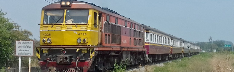 Weekend express railcar from Bangkok to Pattaya