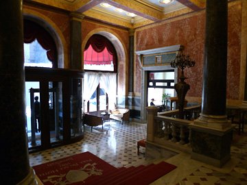 Pera Palace Hotel, lobby
