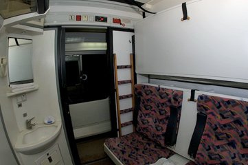2-bed sleeper, in day mode