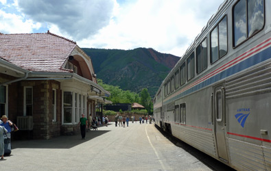 The Zephyr calls at Glenwood Springs.