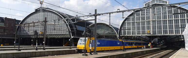 InterCity train to Brussels at Amsterdam Centraal