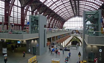 Antwerp Central station interior