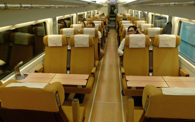 2nd class seats on an AVE S100