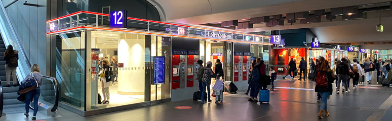 Berlin Hbf ticket office