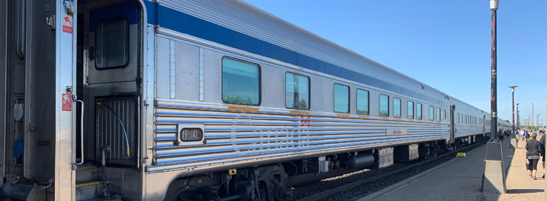 speelplaats Statistisch Crack pot VIA Rail's Canadian | The train from Toronto to Vancouver