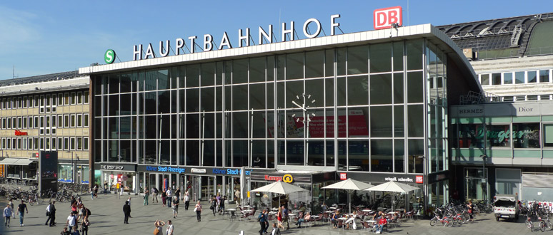 Cologne Hauptbahnhof Brief Station Guide