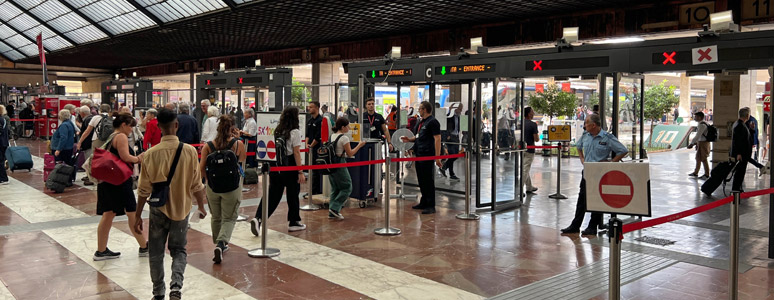 Florence SMN station concourse