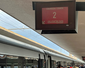 Frecciarossa platform car position indicator