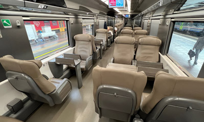 Frecciarossa 700 business class 