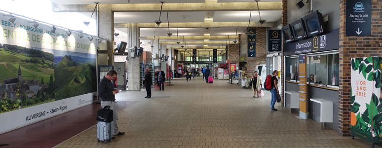 Paris Gare de Bercy, concourse