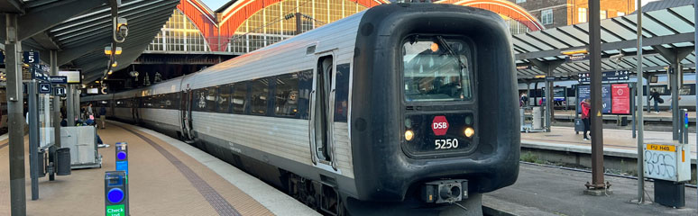 Hamburg-Copenhagen train at Copenhagen station