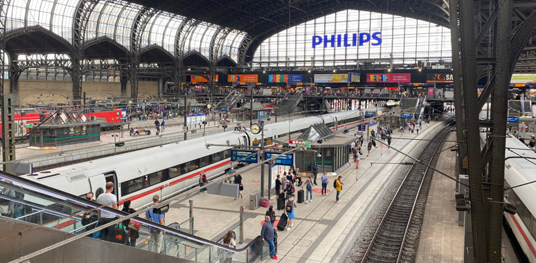 Inside Hamburg Hbf