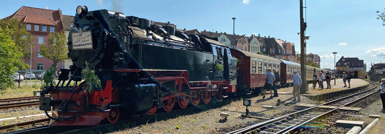 The 10:30 Harz Railway train from Nordhausen Nord to the Brocken