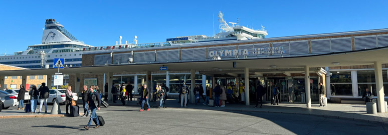 Tram 2 & 3 at Olympia terminus