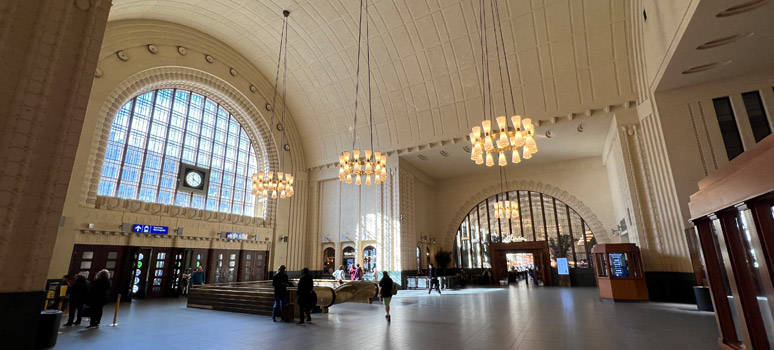 Helsinki central station main hall