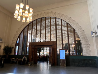 Olivia brasserie at Helsinki station