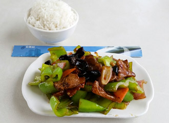 Food on the Beijing-Hong Kong train