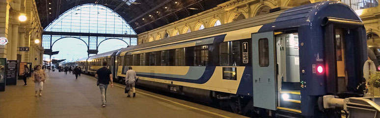 The EuroCity train Hungaria from Budapest to Berlin & Hamburg