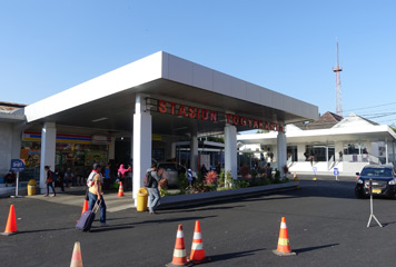 Yogyakarta station, south entrance