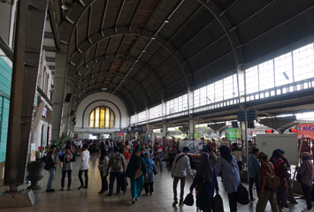Inside Jakartakota station