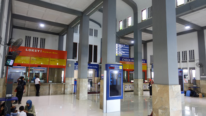 Interior of Yogyakarta station