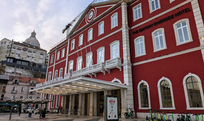 Lisbon Santa Apolonia station exterior