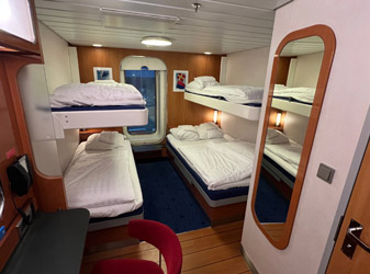 4 or 5 berth outside cabin