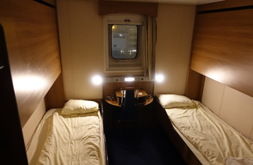 Private en suite cabin on the ferry Etretat