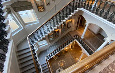 York station hotel grand staircase