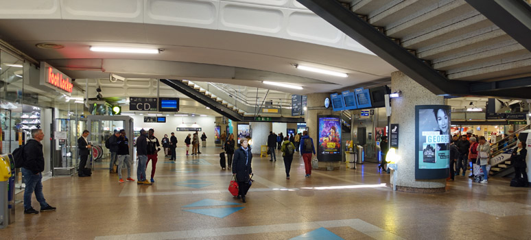 Lyon Part Dieu station concourse