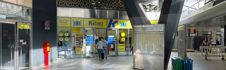 Naples Centrale left luggage office, run by KiPoint