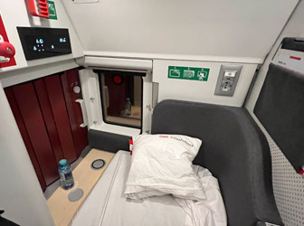 Mini-cabins in new generation Nightjet train