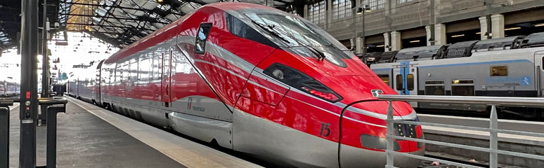 A Paris-Milan Frecciarossa at Paris Gare de Lyon