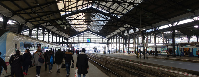 Paris St Lazare platforms