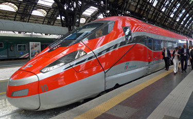 Paris to Rome by train