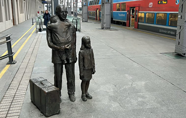 Nicholas Winton Kindertransport sculpure, Prague