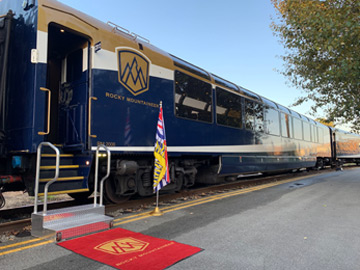 Rocky Mountaineer silver leaf car