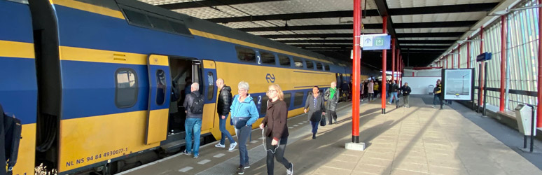 Intercity train at Schiedam Centrum
