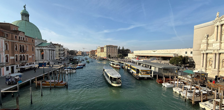 J K Railway Stations In Venice