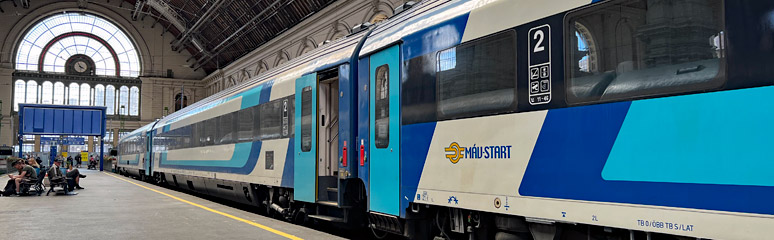 EuroCity train from Vienna to Budapest, at Budapest Keleti