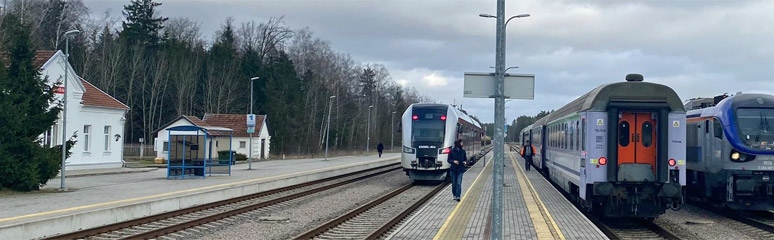 Warsaw to Vilnius by train:  Interchange at Mockava