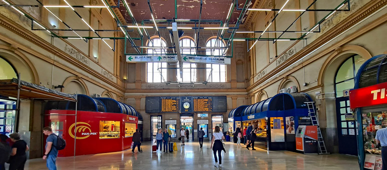 Zagreb station main hall