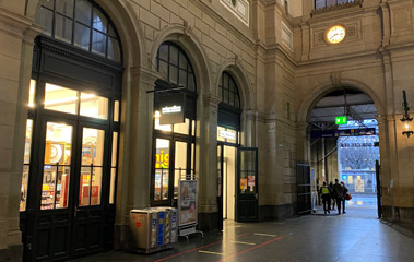 Migrolino minimarket at Zurich HB
