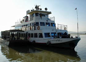 The Mandalay-Bagan express ferry