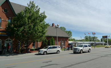 Niagara Falls VIA station