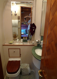 The en suite shower & toilet in a Pullman sleeper