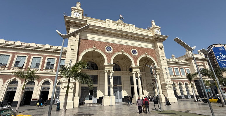 Alexandria station exterior