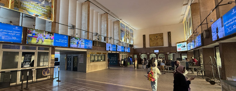 Main hall of Aswan railway station