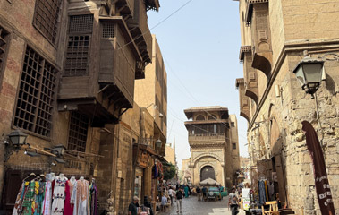 Le Muizz el din Allah, in Old Islamic Cairo
